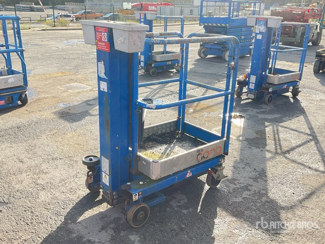 2017 Power Tower Nano Vertical Mast Lift - Vertikální sloupový výtah: obrázek 3 2017 Power Tower Nano Vertical Mast Lift - Vertikální sloupový výtah: obrázek 3