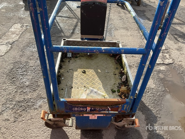 2017 Power Tower Nano Vertical Mast Lift - Vertikální sloupový výtah: obrázek 5 2017 Power Tower Nano Vertical Mast Lift - Vertikální sloupový výtah: obrázek 5