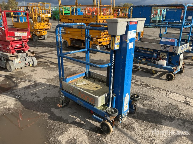 2017 Power Tower Nano Vertical Mast Lift - Vertikální sloupový výtah: obrázek 4 2017 Power Tower Nano Vertical Mast Lift - Vertikální sloupový výtah: obrázek 4