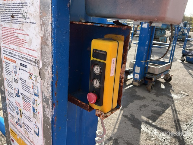 2017 Power Tower Nano Vertical Mast Lift - Vertikální sloupový výtah: obrázek 5 2017 Power Tower Nano Vertical Mast Lift - Vertikální sloupový výtah: obrázek 5