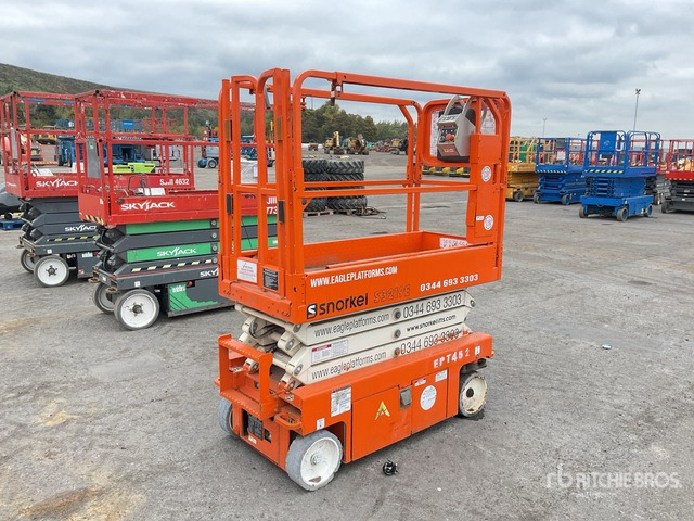 2017 Snorkel S3219E Snorkel S3219E Scissor Lift Scissor Lift - Nůžková plošina: obrázek 4 2017 Snorkel S3219E Snorkel S3219E Scissor Lift Scissor Lift - Nůžková plošina: obrázek 4
