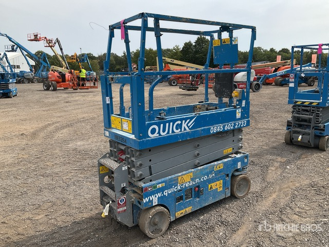 2019 Genie GS1932 Electric Scissor Lift - Nůžková plošina: obrázek 3 2019 Genie GS1932 Electric Scissor Lift - Nůžková plošina: obrázek 3