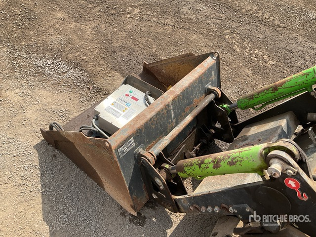 2022 Kovaco Mini Z400 Mini Walk Behind Electric Skid Steer Loader - Smykový nakladač: obrázek 5 2022 Kovaco Mini Z400 Mini Walk Behind Electric Skid Steer Loader - Smykový nakladač: obrázek 5