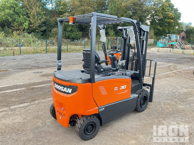2023 Doosan B30X-7 PLUS 2023 Doosan B30X-7 PLUS 3000 kg Electric Forklift (Unused) Electric Forklift - Elektrický vysokozdvižný vozík: obrázek 4 2023 Doosan B30X-7 PLUS 2023 Doosan B30X-7 PLUS 3000 kg Electric Forklift (Unused) Electric Forklift - Elektrický vysokozdvižný vozík: obrázek 4