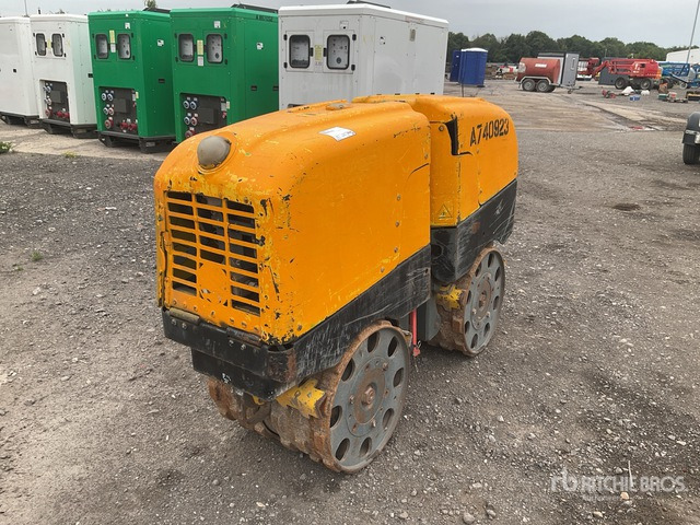 Wacker Neuson Trench Compactor - Mini válec: obrázek 2 Wacker Neuson Trench Compactor - Mini válec: obrázek 2
