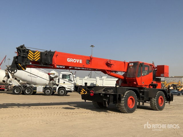 1999 Grove RT530DXL 30 ton 4x4x4 Rough Terrain Crane - Terénní jeřáb: obrázek 1 1999 Grove RT530DXL 30 ton 4x4x4 Rough Terrain Crane - Terénní jeřáb: obrázek 1