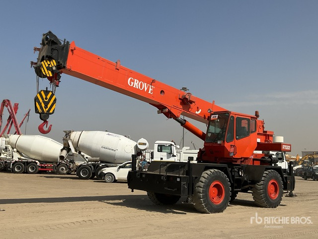 1999 Grove RT530E 30 ton 4x4x4 Rough Terrain Crane - Terénní jeřáb: obrázek 2 1999 Grove RT530E 30 ton 4x4x4 Rough Terrain Crane - Terénní jeřáb: obrázek 2