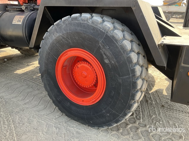 1999 Grove RT530E 30 ton 4x4x4 Rough Terrain Crane - Terénní jeřáb: obrázek 5 1999 Grove RT530E 30 ton 4x4x4 Rough Terrain Crane - Terénní jeřáb: obrázek 5