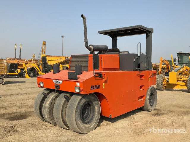 2003 Hamm GRW18 8 Wheel Pneumatic Roller - Pneumatikový válec: obrázek 1 2003 Hamm GRW18 8 Wheel Pneumatic Roller - Pneumatikový válec: obrázek 1