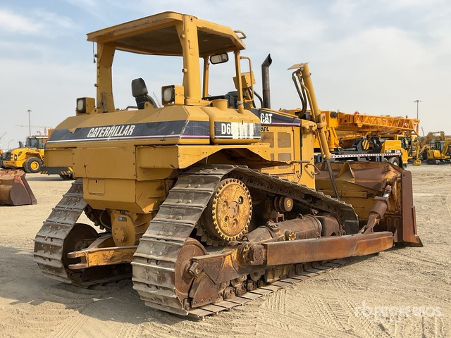 2005 Cat D6R XL Series II Crawler Dozer - Buldozer: obrázek 3 2005 Cat D6R XL Series II Crawler Dozer - Buldozer: obrázek 3