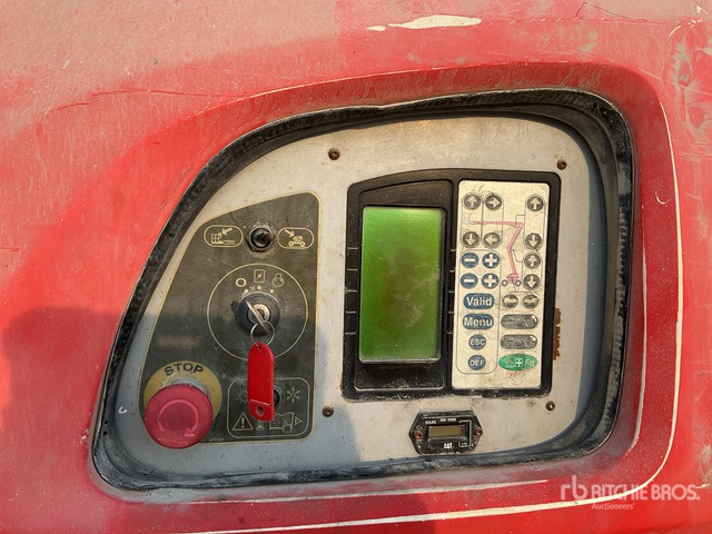 2005 Manitou 180ATJ 4WD Diesel (Inoperable) Articulating Boom Lift - Kloubová plošina: obrázek 5 2005 Manitou 180ATJ 4WD Diesel (Inoperable) Articulating Boom Lift - Kloubová plošina: obrázek 5