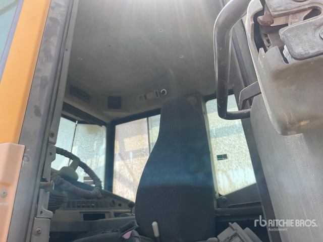 2006 Volvo A40D (Inoperable) Articulated Dump Truck - Kloubový sklápěč: obrázek 5 2006 Volvo A40D (Inoperable) Articulated Dump Truck - Kloubový sklápěč: obrázek 5
