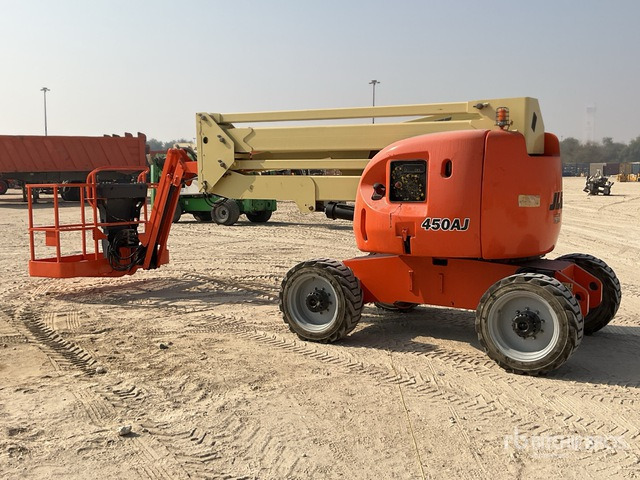2007 JLG 450AJ 4WD Diesel Articulating Boom Lift - Kloubová plošina: obrázek 2 2007 JLG 450AJ 4WD Diesel Articulating Boom Lift - Kloubová plošina: obrázek 2