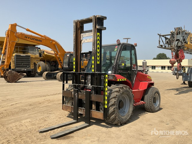 2007 Manitou M50-4 4x4 Rough Terrain Forklift - Vysokozdvižný vozík terénní: obrázek 2 2007 Manitou M50-4 4x4 Rough Terrain Forklift - Vysokozdvižný vozík terénní: obrázek 2