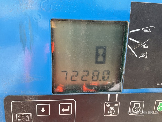 2008 Genie Z-135 4WD Diesel Articulating Boom Lift - Kloubová plošina: obrázek 5 2008 Genie Z-135 4WD Diesel Articulating Boom Lift - Kloubová plošina: obrázek 5
