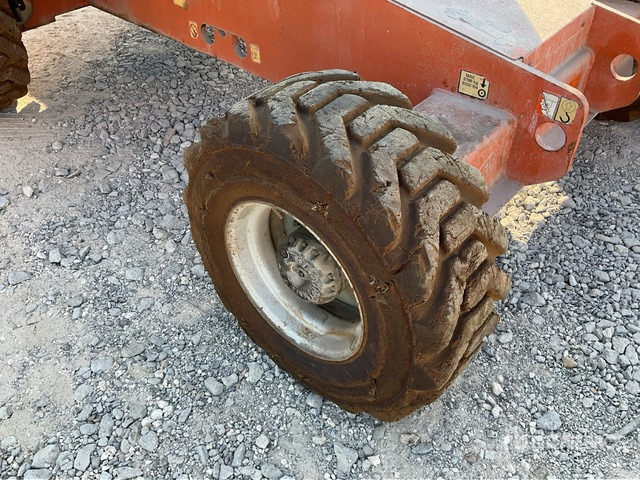 2008 JLG 460SJ 4WD Diesel (Inoperable) Articulating Boom Lift - Kloubová plošina: obrázek 4 2008 JLG 460SJ 4WD Diesel (Inoperable) Articulating Boom Lift - Kloubová plošina: obrázek 4