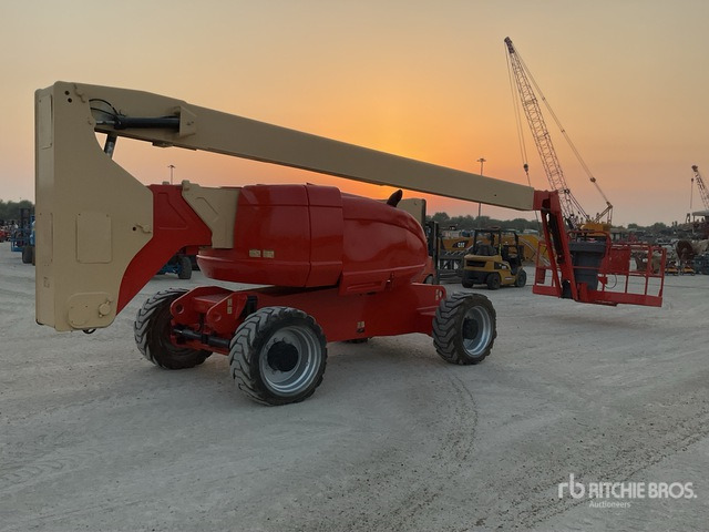 2010 JLG 800AJ 4WD Diesel Articulating Boom Lift - Kloubová plošina: obrázek 5 2010 JLG 800AJ 4WD Diesel Articulating Boom Lift - Kloubová plošina: obrázek 5
