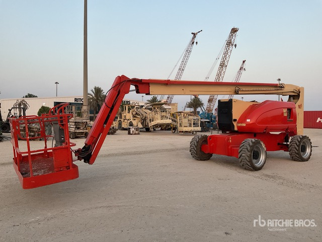 2010 JLG 800AJ 4WD Diesel Articulating Boom Lift - Kloubová plošina: obrázek 2 2010 JLG 800AJ 4WD Diesel Articulating Boom Lift - Kloubová plošina: obrázek 2