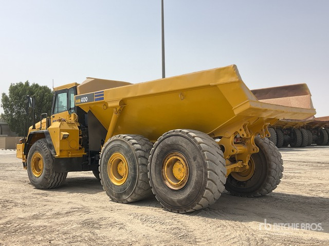 2011 Komatsu HM400-2 - Kloubový sklápěč: obrázek 3 2011 Komatsu HM400-2 - Kloubový sklápěč: obrázek 3
