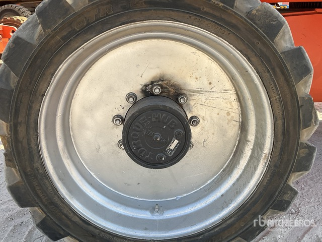 2012 JLG 600AJ 4WD Diesel Articulating Boom Lift - Kloubová plošina: obrázek 5 2012 JLG 600AJ 4WD Diesel Articulating Boom Lift - Kloubová plošina: obrázek 5