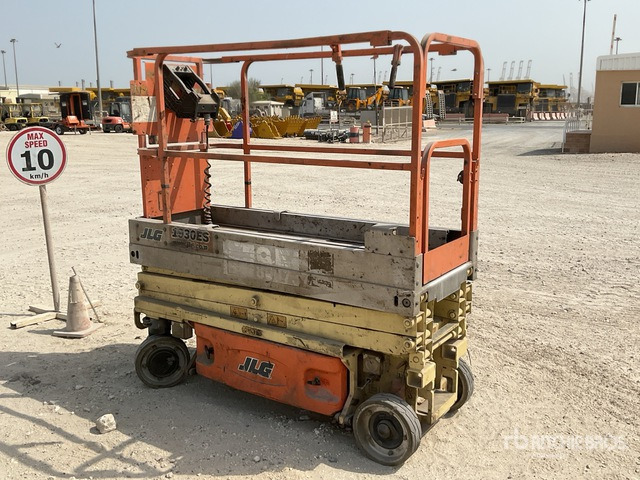 2014 JLG 1930ES Electric Scissor Lift - Nůžková plošina: obrázek 3 2014 JLG 1930ES Electric Scissor Lift - Nůžková plošina: obrázek 3