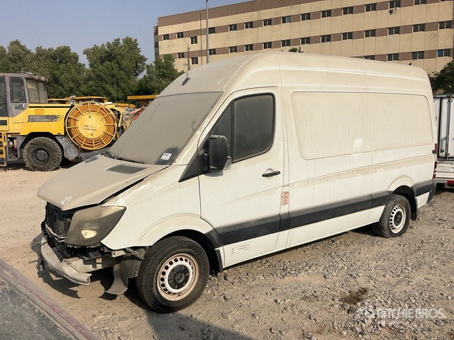 2016 Mercedes-Benz Sprinter 316 (Inoperable) Cargo Van - Furgon: obrázek 1 2016 Mercedes-Benz Sprinter 316 (Inoperable) Cargo Van - Furgon: obrázek 1