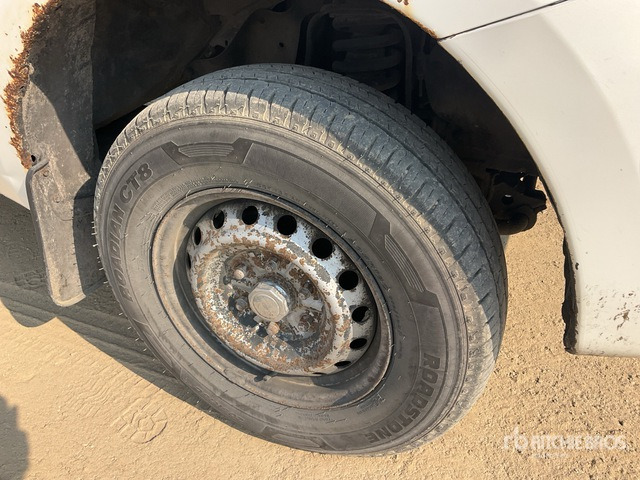 2016 Mitsubishi L200 4x4 Crew Cab Pickup - Pick-up: obrázek 5 2016 Mitsubishi L200 4x4 Crew Cab Pickup - Pick-up: obrázek 5