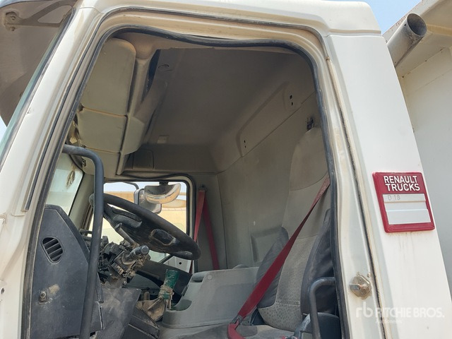 2016 Renault D18 4x2 (Inoperable) S/A Dump Truck - Sklápěč: obrázek 5 2016 Renault D18 4x2 (Inoperable) S/A Dump Truck - Sklápěč: obrázek 5