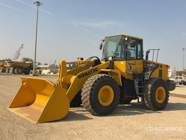 2017 Komatsu WA380Z-6 Wheel Loader - Kolový nakladač: obrázek 1 2017 Komatsu WA380Z-6 Wheel Loader - Kolový nakladač: obrázek 1