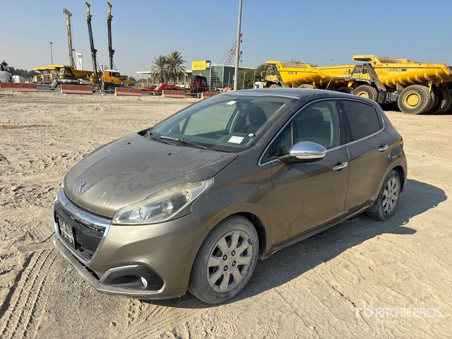 2017 Peugeot 208 Automobile - Osobní auto: obrázek 1 2017 Peugeot 208 Automobile - Osobní auto: obrázek 1