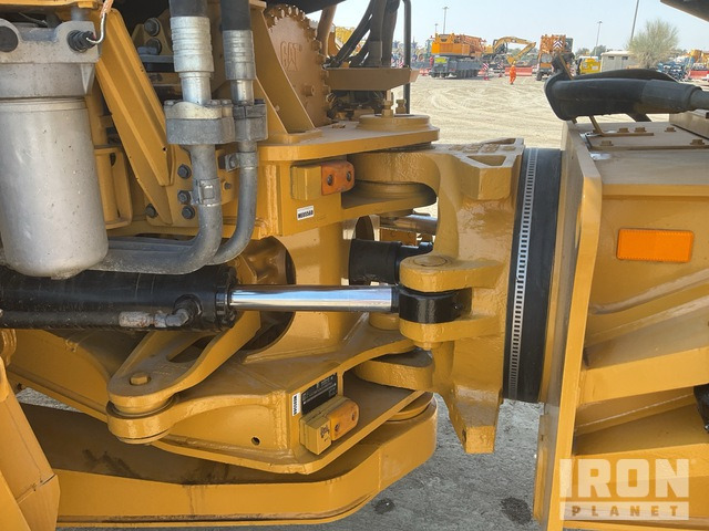 2018 Cat 745 - Kloubový sklápěč: obrázek 5 2018 Cat 745 - Kloubový sklápěč: obrázek 5