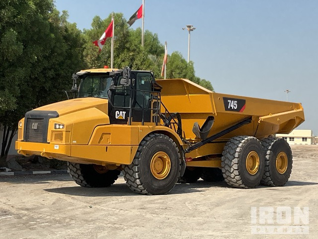 2018 Cat 745 - Kloubový sklápěč: obrázek 1 2018 Cat 745 - Kloubový sklápěč: obrázek 1