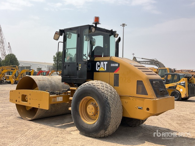 2018 Cat CS533E - Kompaktor: obrázek 3 2018 Cat CS533E - Kompaktor: obrázek 3