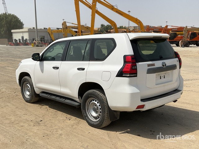 2018 Toyota Prado 150L 4x4 SUV - SUV: obrázek 3 2018 Toyota Prado 150L 4x4 SUV - SUV: obrázek 3