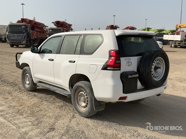 2018 Toyota Prado 150L 4x4 SUV - SUV: obrázek 4 2018 Toyota Prado 150L 4x4 SUV - SUV: obrázek 4
