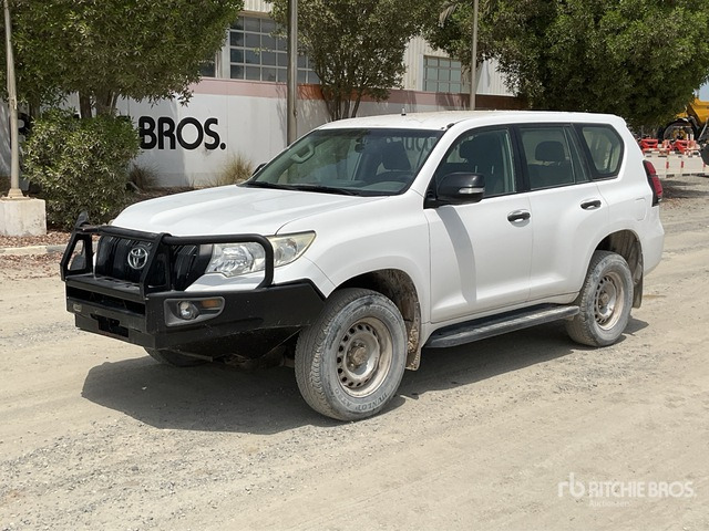 2018 Toyota Prado 150L 4x4 SUV - SUV: obrázek 1 2018 Toyota Prado 150L 4x4 SUV - SUV: obrázek 1