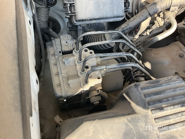 2018 Toyota Prado TX 150L 4x4 SUV - SUV: obrázek 4 2018 Toyota Prado TX 150L 4x4 SUV - SUV: obrázek 4