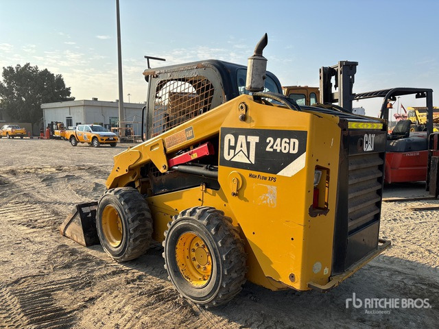 2019 Cat 246D Skid Steer Loader - Smykový nakladač: obrázek 2 2019 Cat 246D Skid Steer Loader - Smykový nakladač: obrázek 2
