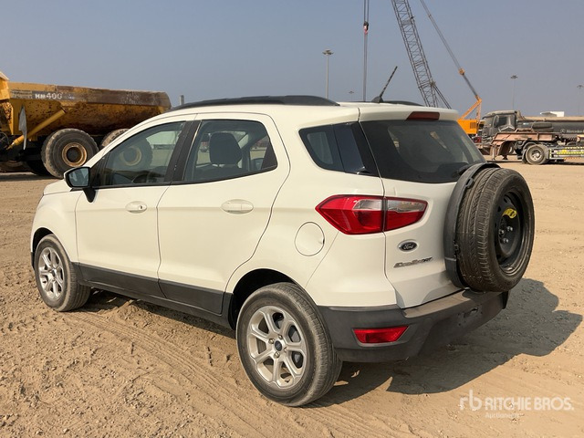 2019 Ford Trend 2WD SUV - SUV: obrázek 2 2019 Ford Trend 2WD SUV - SUV: obrázek 2