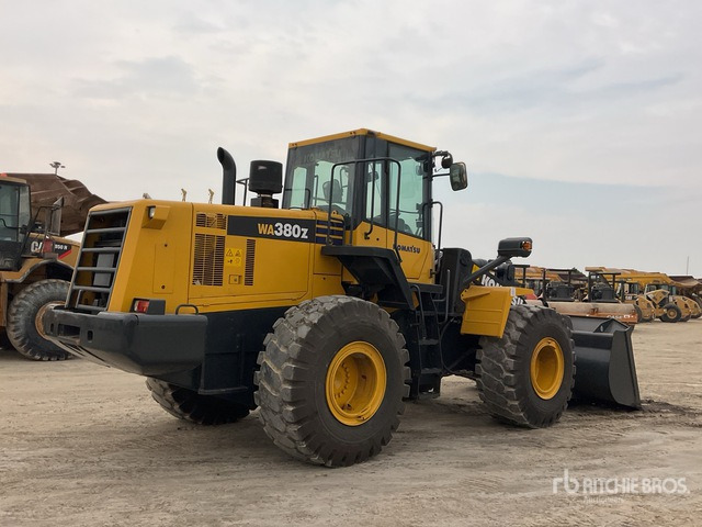 2019 Komatsu WA380Z-6 Wheel Loader - Kolový nakladač: obrázek 3 2019 Komatsu WA380Z-6 Wheel Loader - Kolový nakladač: obrázek 3