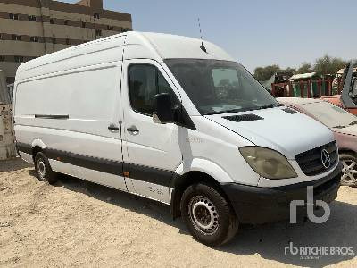 MERCEDES-BENZ SPRINTER 311CDI (Inoperable) - Skříňový nákladní auto: obrázek 4 MERCEDES-BENZ SPRINTER 311CDI (Inoperable) - Skříňový nákladní auto: obrázek 4