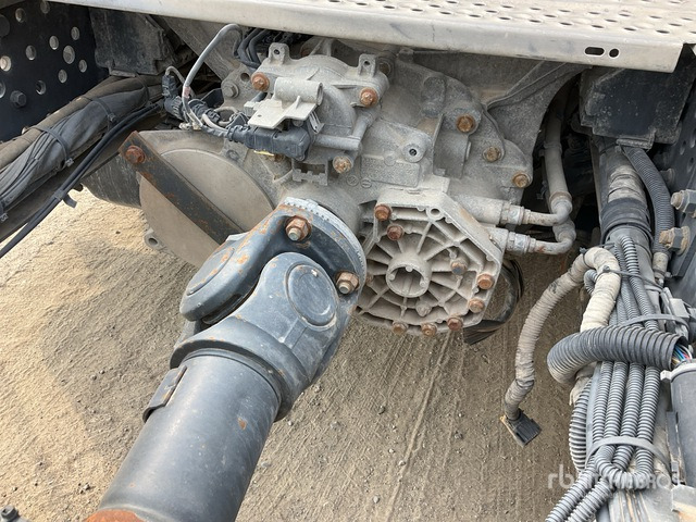 2014 Mercedes-Benz Actros 1843LS 4x2 S/A Sleeper Truck Tractor - Tahač: obrázek 5 2014 Mercedes-Benz Actros 1843LS 4x2 S/A Sleeper Truck Tractor - Tahač: obrázek 5