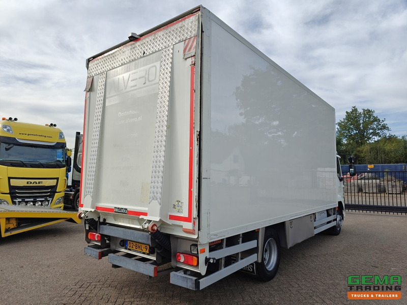 DAF LF 250 FA 4x2 Dagcab Euro6 - GeslotenBak 6.0m + Laadklep 2500KG - Navi - Standkachel - Bak NieuwGespoten - Skříňový nákladní auto: obrázek 4 DAF LF 250 FA 4x2 Dagcab Euro6 - GeslotenBak 6.0m + Laadklep 2500KG - Navi - Standkachel - Bak NieuwGespoten - Skříňový nákladní auto: obrázek 4