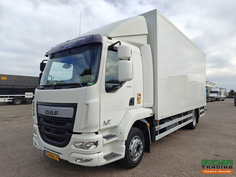 DAF LF 250 FA 4x2 Dagcab Euro6 - GeslotenBak 6.0m + Laadklep 2500KG - Navi - Standkachel - Bak NieuwGespoten - Skříňový nákladní auto: obrázek 1 DAF LF 250 FA 4x2 Dagcab Euro6 - GeslotenBak 6.0m + Laadklep 2500KG - Navi - Standkachel - Bak NieuwGespoten - Skříňový nákladní auto: obrázek 1