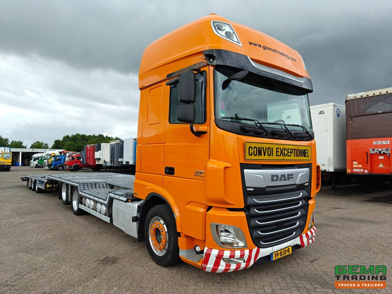 DAF XF 440 FAS 6x2 SuperSpaceCab Euro6C - Retarder + Recker 3-Assige Aanhanger - Wielkuipen - Hydraulische knik en uitschuifbaar - 02/2026 APK - Přepravník automobilů: obrázek 4 DAF XF 440 FAS 6x2 SuperSpaceCab Euro6C - Retarder + Recker 3-Assige Aanhanger - Wielkuipen - Hydraulische knik en uitschuifbaar - 02/2026 APK - Přepravník automobilů: obrázek 4