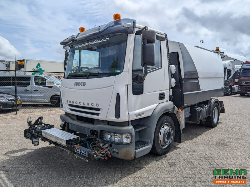 Iveco 140E21 4x2 Dagcab Euro3 - Schmidt SK500R - Hydrostaat - Zametací vůz: obrázek 1 Iveco 140E21 4x2 Dagcab Euro3 - Schmidt SK500R - Hydrostaat - Zametací vůz: obrázek 1