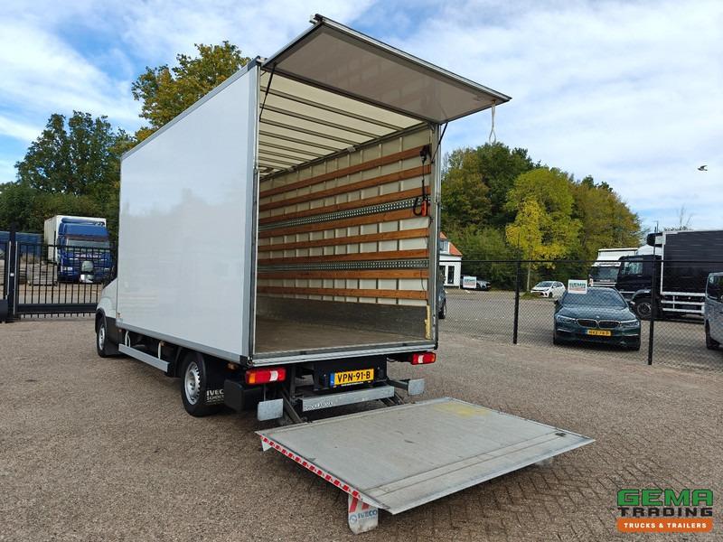 Iveco 35S18 Hi-Matic 4x2 Dagcab Euro6E - Gesloten Bak 4.2M - Laadklep 1000KG - Navi - 03/2026 APK - Dodávka skřín: obrázek 5 Iveco 35S18 Hi-Matic 4x2 Dagcab Euro6E - Gesloten Bak 4.2M - Laadklep 1000KG - Navi - 03/2026 APK - Dodávka skřín: obrázek 5