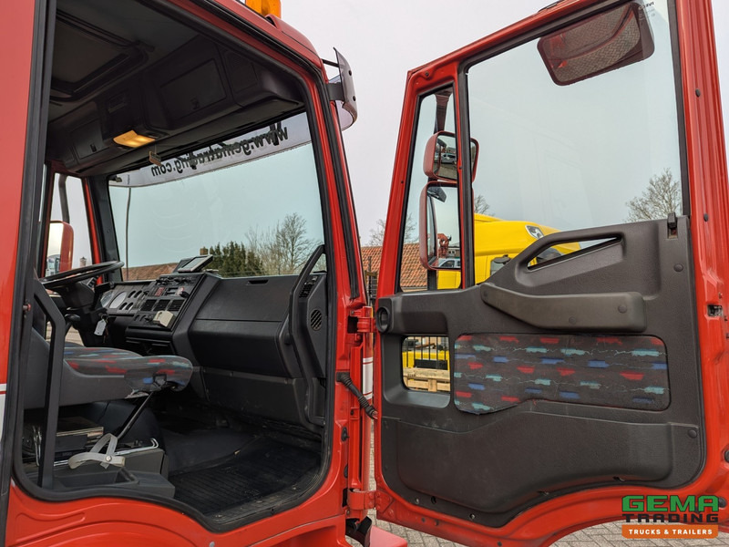 Auto na přepravu koní Iveco Tector ML120E24D 4x2 Euro3 DubbelCabine - Paardenwagen 3-Paards - Kleedruimte - Hydraulische klep- TOP!: obrázek 17