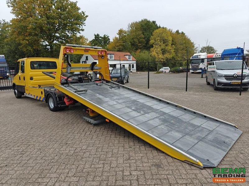 Iveco / Tevor 70C18/TR24 4x2 DubbelCabine Euro6D - TEVOR ZP30-C1 + Bril 1800KG - Afstandsbediening - 03/2026 APK - Odtahovka: obrázek 3 Iveco / Tevor 70C18/TR24 4x2 DubbelCabine Euro6D - TEVOR ZP30-C1 + Bril 1800KG - Afstandsbediening - 03/2026 APK - Odtahovka: obrázek 3