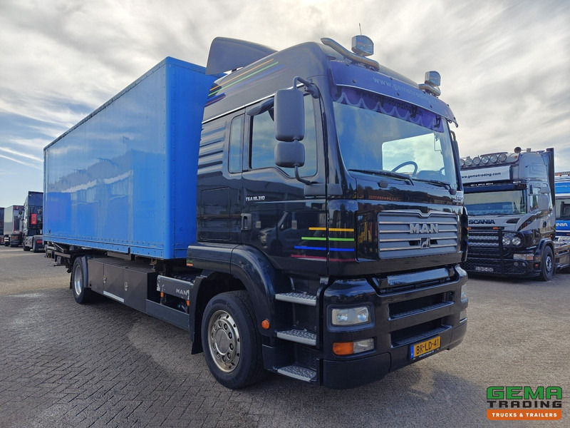 MAN TGA 18.310 4x2 LX Euro3 - Handgeschakeld ZF16 - BDF/VerhuisBak + Laadklep 2000KG - 207.000km - 12/2025 APK leasing MAN TGA 18.310 4x2 LX Euro3 - Handgeschakeld ZF16 - BDF/VerhuisBak + Laadklep 2000KG - 207.000km - 12/2025 APK: obrázek 6